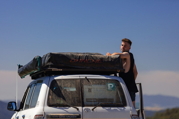 how to put kayak on roof rack by yourself
